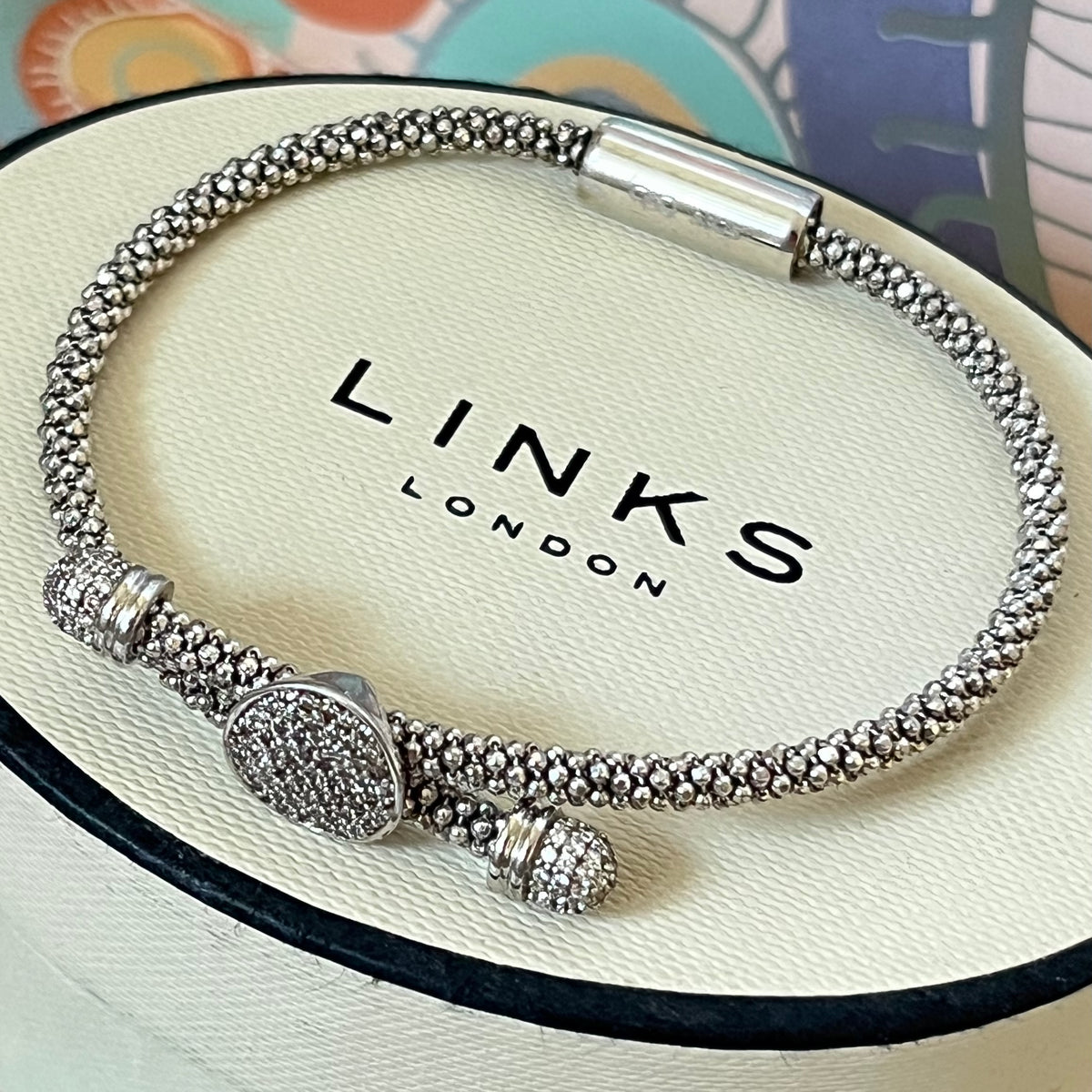 Links of London Rare Sterling Silver Star Dust Round Bracelet with a magnetic clasp