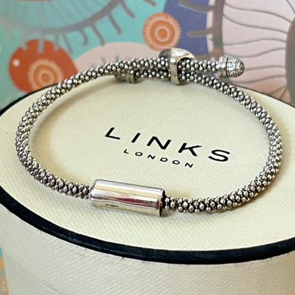 Links of London Rare Sterling Silver Star Dust Round Bracelet with a magnetic clasp