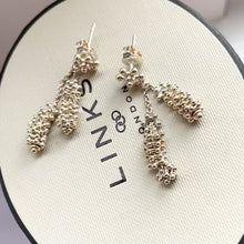 Load and play video in Gallery viewer, Links of London Sterling Silver  Effervescent Drop Earrings
