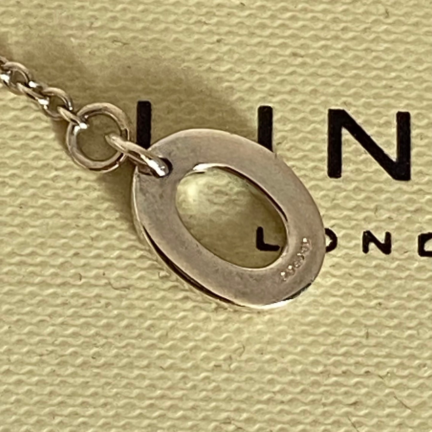 Links of London  Masquerade Necklace with Three hearts in Gold 18ct Vermeil.